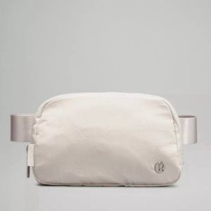 Lululemon Everywhere Belt Bag White Opal